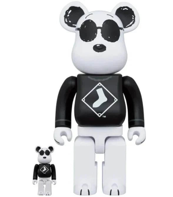 400% & 100% Bearbrick Set - Snoopy White Sox (MLB x Peanuts) - Medicom