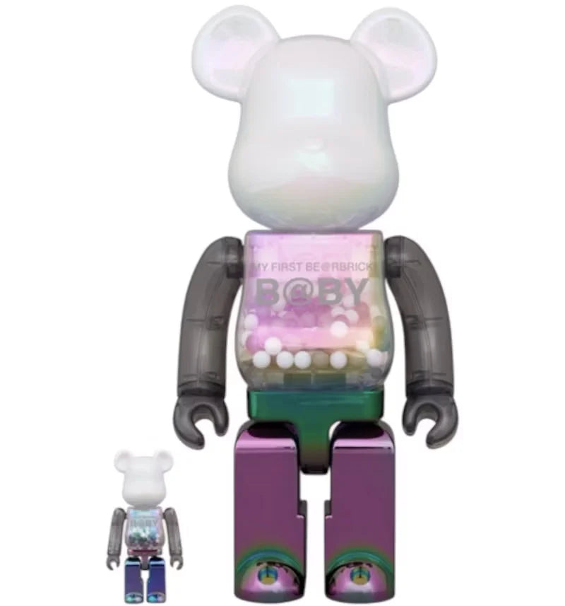 100 % und 400 % Bearbrick – Mein erstes Bearbrick Baby (MUTANT)