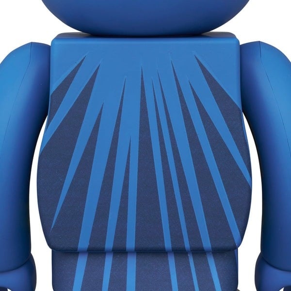 400% & 100% Bearbrick Set – Batman (The Dark Knight Returns Blue)