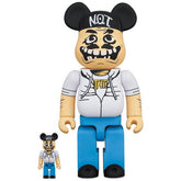 400 % und 100 % Bearbrick-Set – Notman (Anthrax)