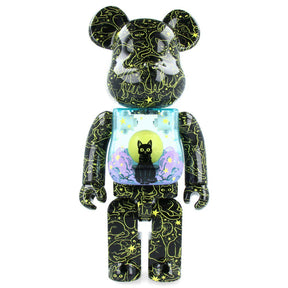 400 % Bearbrick – Katze im Nachthimmel (Hikari Bambi)