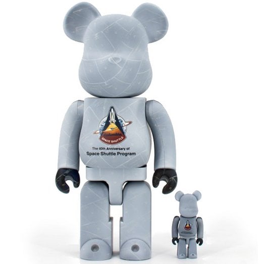 400 % und 100 % Bearbrick-Set – Space-Shuttle-Programm (NASA)