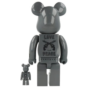 400 % und 100 % Bearbrick-Set – Roarguns (20. Jahrestag)