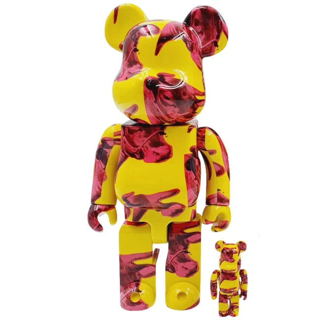 400 % und 100 % Bearbrick-Set – Andy Warhol (Kuh-Tapete)